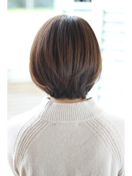 ナチュラルショートボブ
