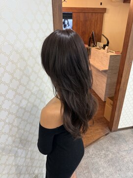 エクステで作るロングウルフヘアー