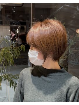 コヨミ バイ ルスカ(coyomi. by ruska) 襟足スッキリ丸みショートボブ