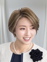 アヴソリューク(Absoluk)&nbsp;丸みショート　卒業式　入学式　ママさん　大人ショート