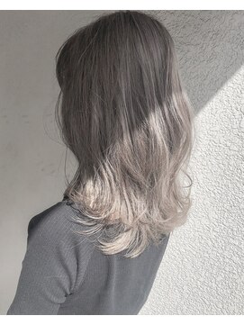 ヘアーアンドアトリエ マール(Hair&Atelier Marl) 【Marl】ハイライト入りミルクティーベージュカラー♪