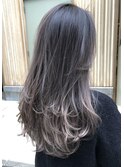 グレージュグラデ♪周りに褒めてもらえるような綺麗な色に♪