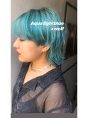アクアライトブルー