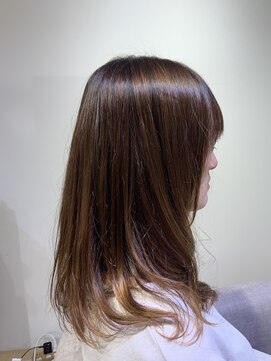 ユーネリー(U-NERY) パーマを残した縮毛矯正スタイル