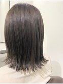 #オリーブグレージュ#外ハネミディスタイル
