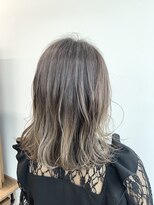 ルチナ 秦野(Lucina)&nbsp;ハイライト/グラデーション/ミディアムレイヤー