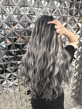 ラヴスタシー(Love Stasy) *ノーブリーチバレイヤージュ風エクステ*