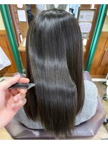 エルパライソ 鯖江店(Elparaiso)&nbsp;鯖江/髪質改善/オッジオット/白髪染め/縮毛矯正/ヘッドスパ