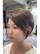 ヴォロ 佐賀(VoLo)&nbsp;前下がりショートボブ