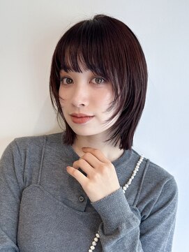 ローネス(LONESS) レイヤーボブ 切りっぱなしボブ 暖色ボブ 外ハネボブ