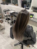 カラ ヘアーサロン(Kala Hair Salon)&nbsp;ハイライトバレイヤージュダブルカラーケアブリーチ20代30代