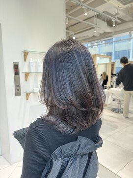 ザック 銀座(ZACC GINZA) 地毛風グレージュ/ミディアム/レイヤー/こなれミディ/イメチェン