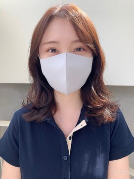 グロウ 丸の内(GLOW) グレージュカラーグレーアッシュレイヤーカット韓国甲府美容室