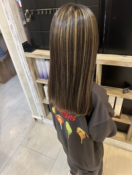 ヘアメイク リヴ(Hair Make Liv) kids highlight