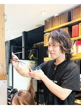 シモン(SIMON)&nbsp;新美 