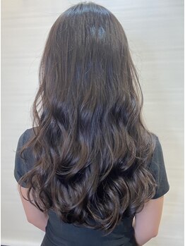 ハヤトトウキョウ(Hayato Tokyo)の写真/【ナチュラル×上品なパーマスタイル◎】ヘルシーな外国人風パーマが人気◎毎朝のスタイリングが楽にキマる