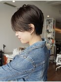 ブリーチなし透明感カラーと骨格が綺麗に見えるハンサムショート