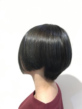 レヴィ(Levie) ネオクラシックボビー