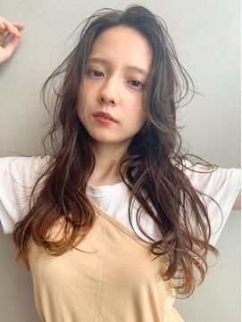 アイティー バイ アルバム 中野店(IT by ALBUM) グラデーションロング_イヤリングカラーくびれミディ_38289