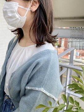 オーシャン(Ocean) ［OCEAN Hair&Life 水田成美］イヤリングカラー/アッシュピンク