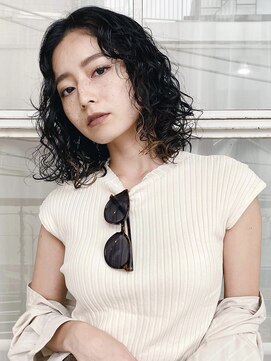 ヤド 原宿(YADO) ミディアムパーマ/パーマロング/ロングパーマ