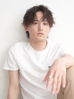 ルクスドレ 新宿(Luxe doree')&nbsp;コンマヘア/センターパート/ツイストスパイラル/［新宿駅］