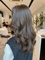 グレージュで透明感たっぷりに白髪ぼかし　30代40代50代