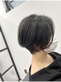 白髪ぼかし丸みショート