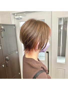 セム(sem) ショートウルフインナーカラー