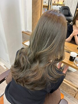 ナンバー ブラオ 名古屋栄(N° blao) オリーブベージュ/アッシュベージュ/オリージュ/韓国ヘア