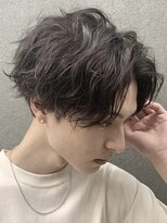 フィフス 栄(fifth)&nbsp;波巻きスパイラルパーマセンターパートツイストスパイラルパーマ