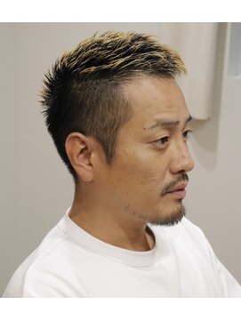 ウィスカーヘアー(whisker hair) 毛先カラー　抜きっぱなしブリーチ