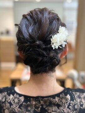 アロマヘアルーム 横浜店(AROMA hair room) アクセ映えゆるふわアレンジ/横浜/横浜西口