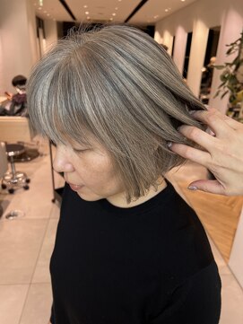 ステア ケース(stair case) 白髪多い人向け 白髪ぼかしハイラト 脱白髪染め40代50代60代