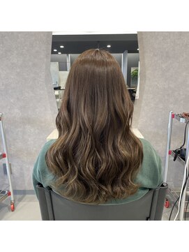 フレームセントラル(FRAME central) 《FRAMEcentral》オリーブブラウン × ゆるふわウェーブ