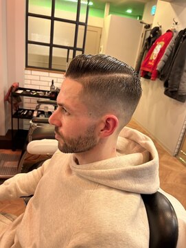 バーバーブロス 吉祥寺店(BARBER BROS) 【Barber BROS.】七三分け サイドパートフェードカット バーバー