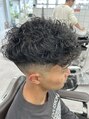 フェードアンドライン 沖縄那覇店(FADE&LINE) スペインカールスキンフェード