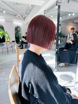 フェイヴィーズ(FavyS) ブリーチなしレッドカラー×ボブ