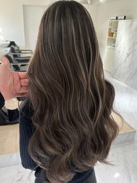 ヘアーサロングランデ(HAIR SALON GRANDE) ハイライトカラーミルクティーベージュレイヤーカット