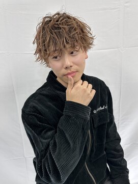 ウィム(WHIM) シャドウパーマ