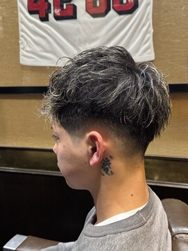ヒロギンザバーバーショップ 大宮店(HIRO GINZA BARBER SHOP) ローフェードスパイラルメッシュショート/大宮/メンズカット