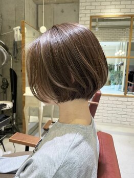 ビアノバ(via nova)の写真/ライフスタイルに合った、一番似合うスタイルをご提案!!丁寧なカウンセリングと高い技術で納得の仕上がり♪
