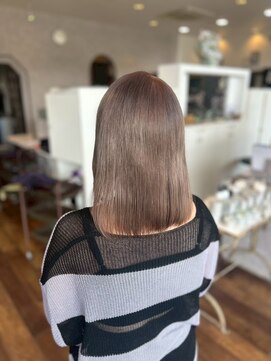 ヘアーワークス ボナ ウニクス店(HAIR WORKS bona) 柔らかな艶めきベージュストレート/ブリーチ/Wカラー/ハイトーン