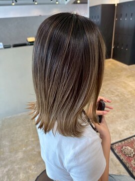 メリー オオサカ(Merly Osaka) mellow beige balayage