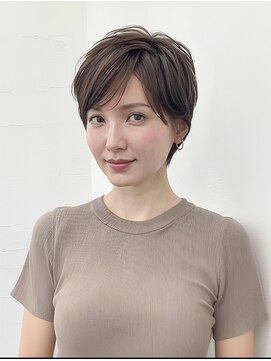 リコカラー(Lico Color) ミドル世代のツヤ髪ショート