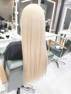 デイズ(days) 【人気ダブルカラー】ハイトーンロング×ホワイトブロンドカラー