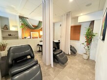 レブ 神戸三宮(LEB)の雰囲気(Shampoo spaceは心地よい音楽×半個室でrelax...【LEB神戸三宮】)