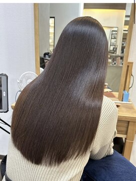 ヨンセンチメートル 金沢駅西店(4cm) 髪質改善縮毛矯正/髪質改善/水素トリートメント