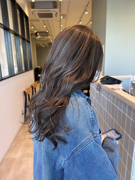レイヤーカット/髪質改善/酸熱トリートメント/透明感カラー