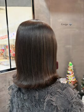 サンカリ イオンモール新居浜店(SANKARI) 上品柔らかグレージュ×美髪ケア